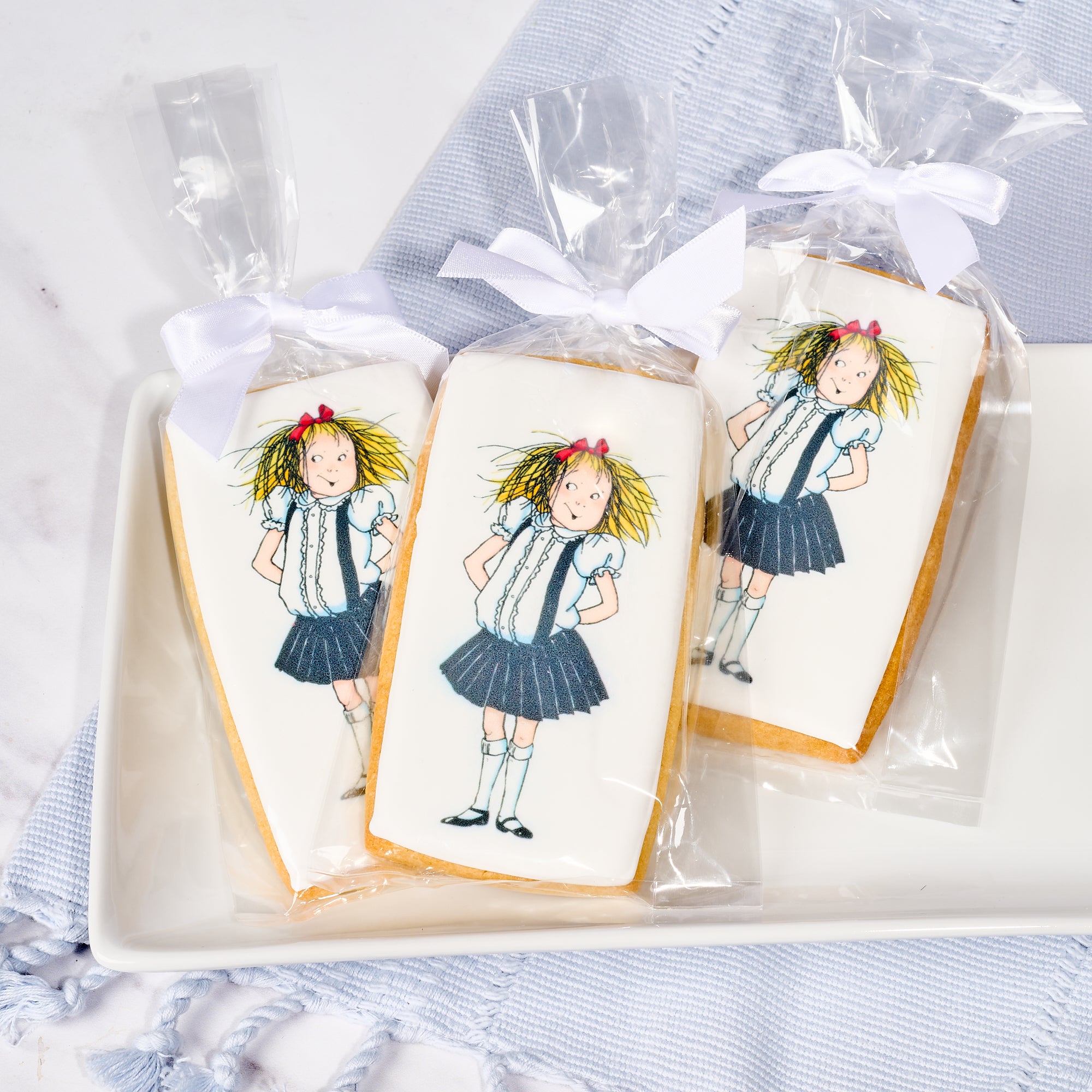 Curious Eloise Printed Photo Cookie