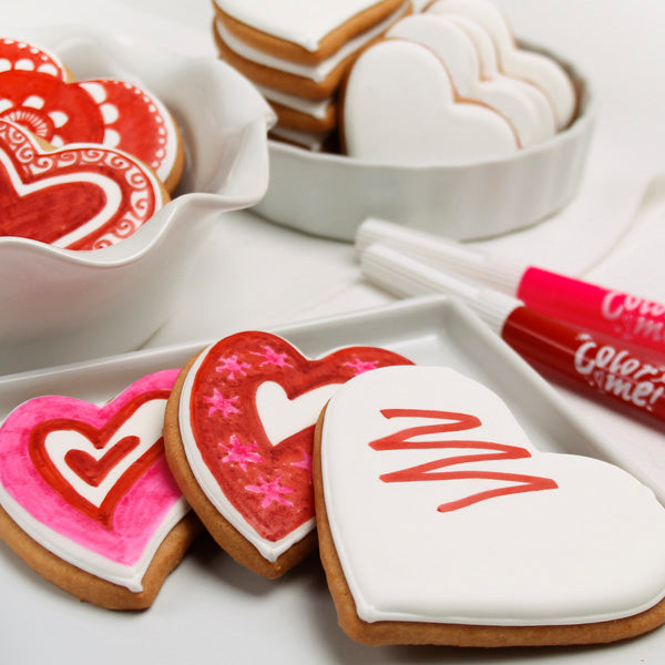 COLOR ME! Hearts Cookie Gift Tin
