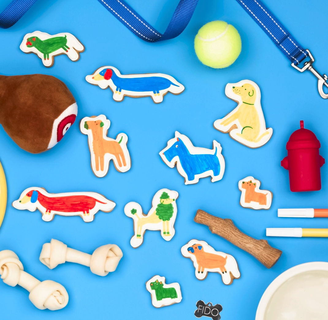 Color Me! Dogs Gift Tin